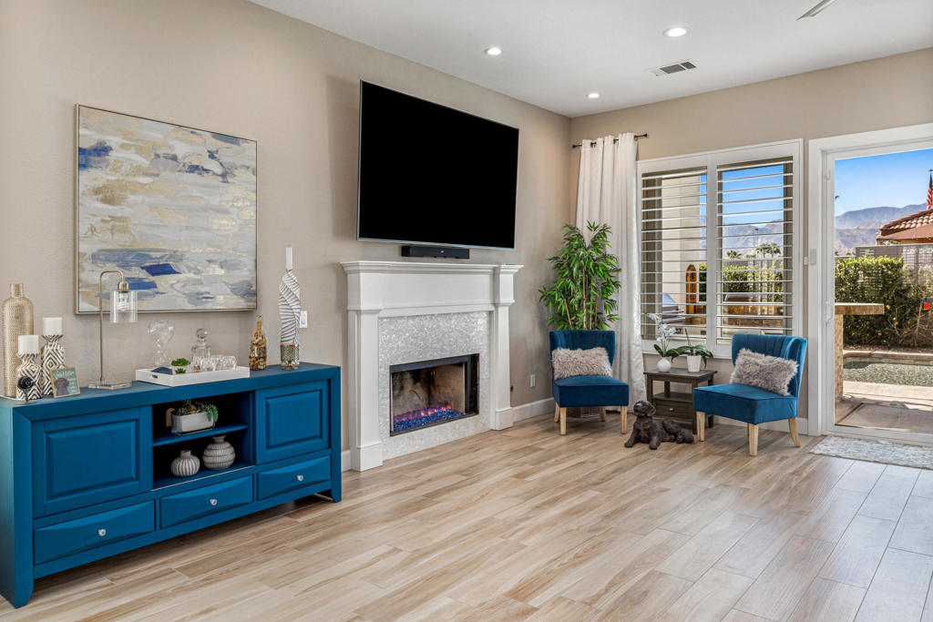 Canyon Crest - Residential