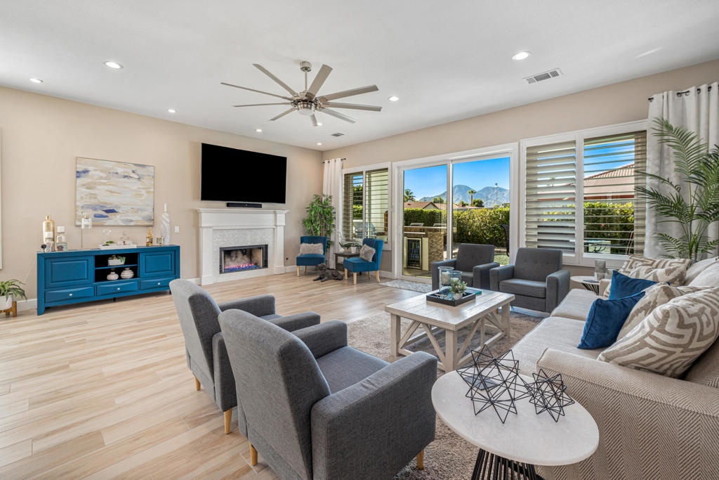 Canyon Crest - Residential