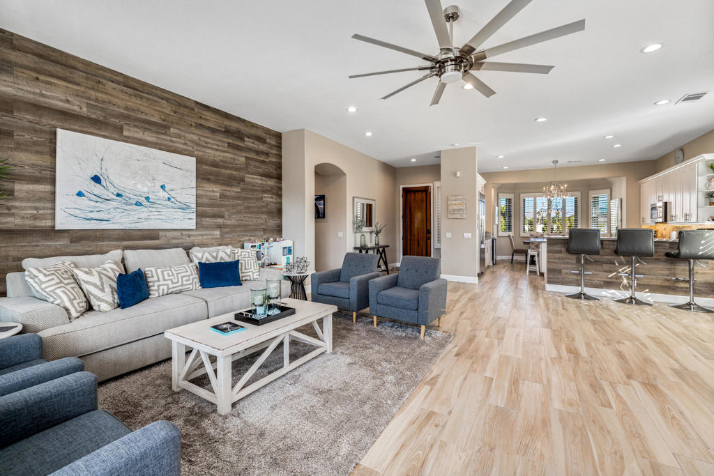 Canyon Crest - Residential