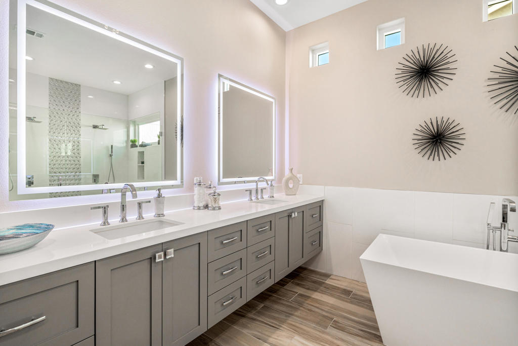 Canyon Crest - Residential