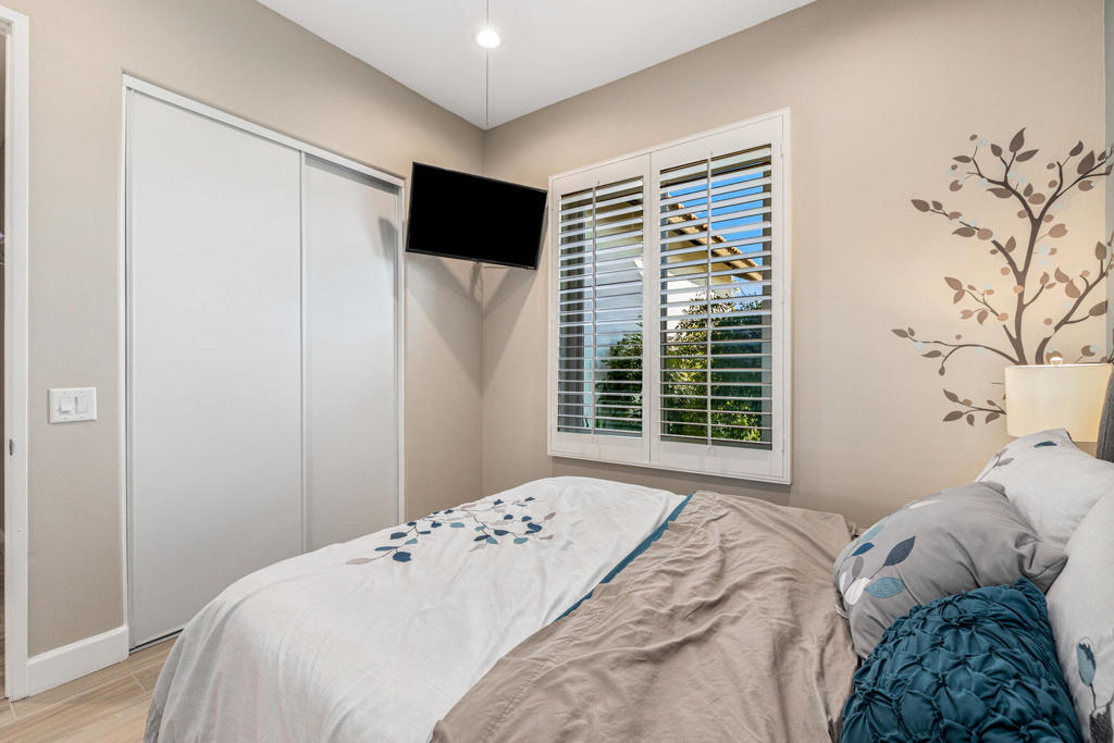 Canyon Crest - Residential