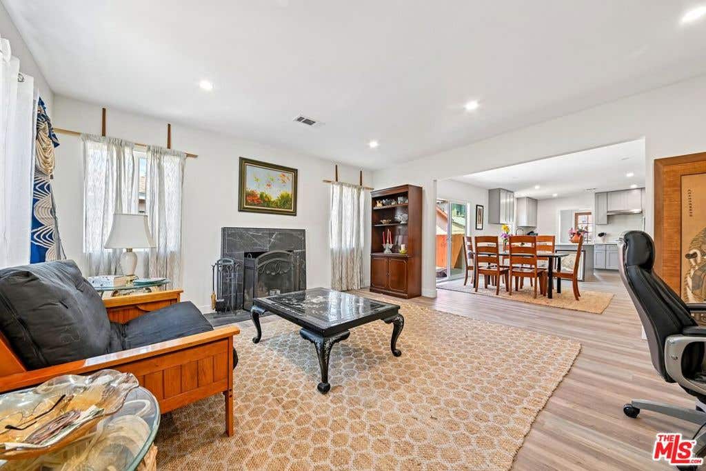Photo of 4806 7th Avenue, Los Angeles, CA 90043 (MLS # 26872881)