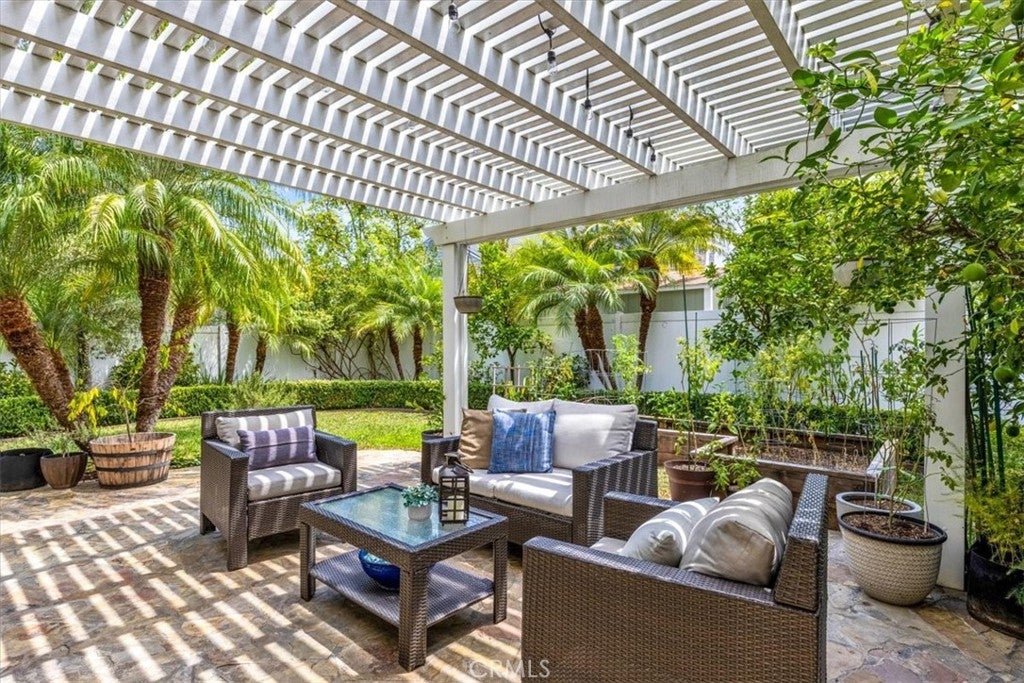 16 Pineoak, Aliso Viejo CA 92656 - Photo 6