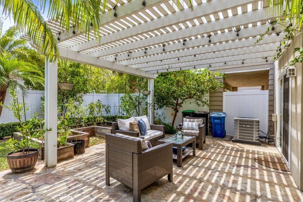 16 Pineoak, Aliso Viejo CA 92656 - Photo 7