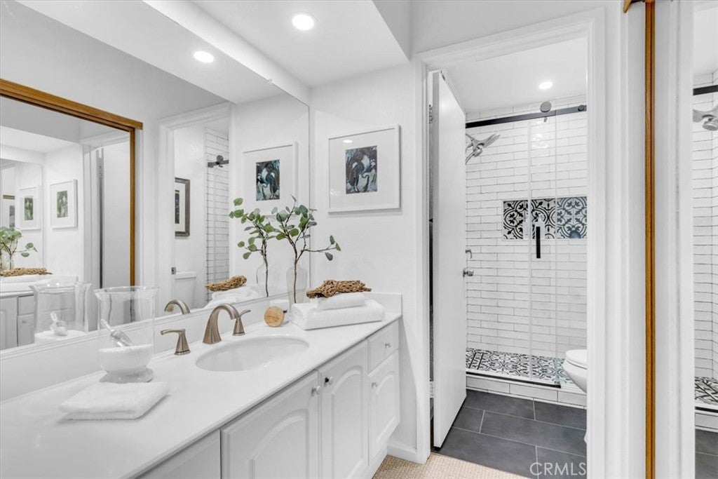 16 Pineoak, Aliso Viejo CA 92656 - Photo 32