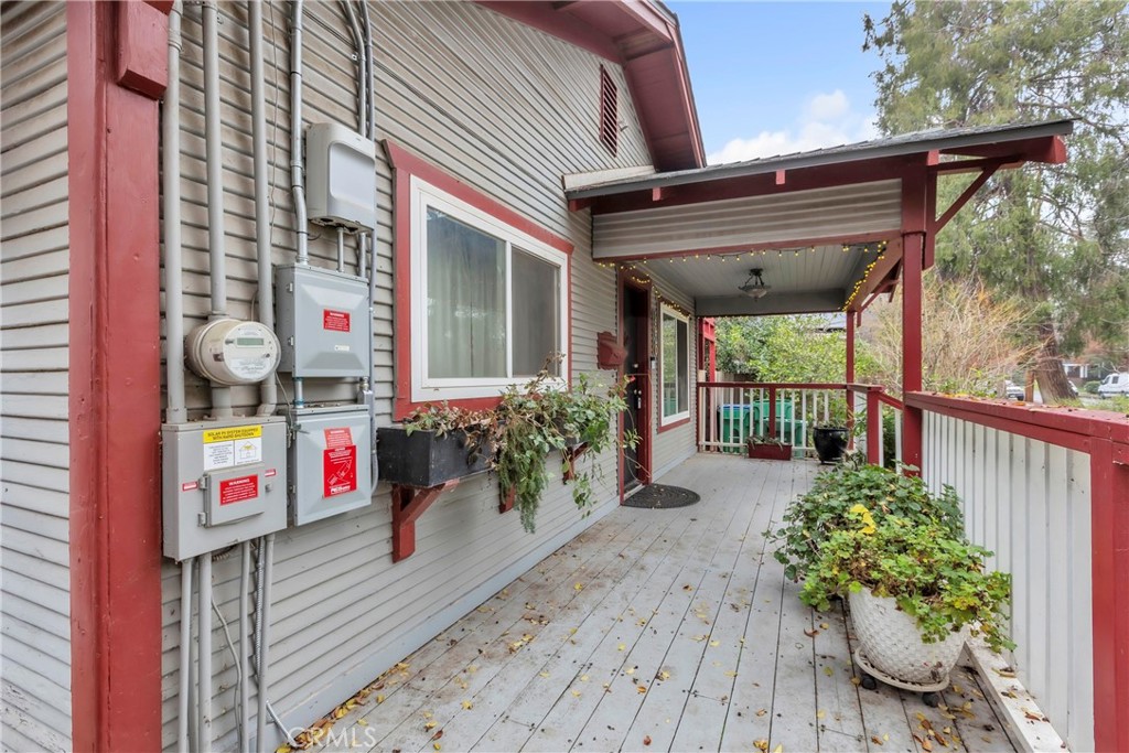 1220 Chestnut Street