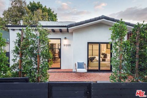 Photo of 9000 Dicks Street, West Hollywood, CA 90069 (MLS # 25577525) Photo of 9000 Dicks Street, West Hollywood, CA 90069 (MLS # 25577525)