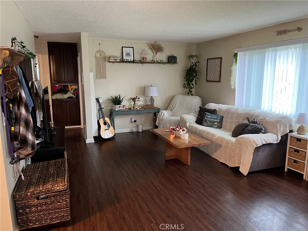 *Photos may be of a similar floorplan unit and not the exact unit available*