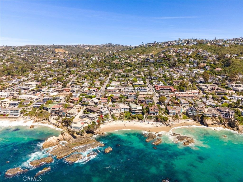 Photo of 1953 S Coast, Laguna Beach, CA 92651 (MLS # OC26091697)