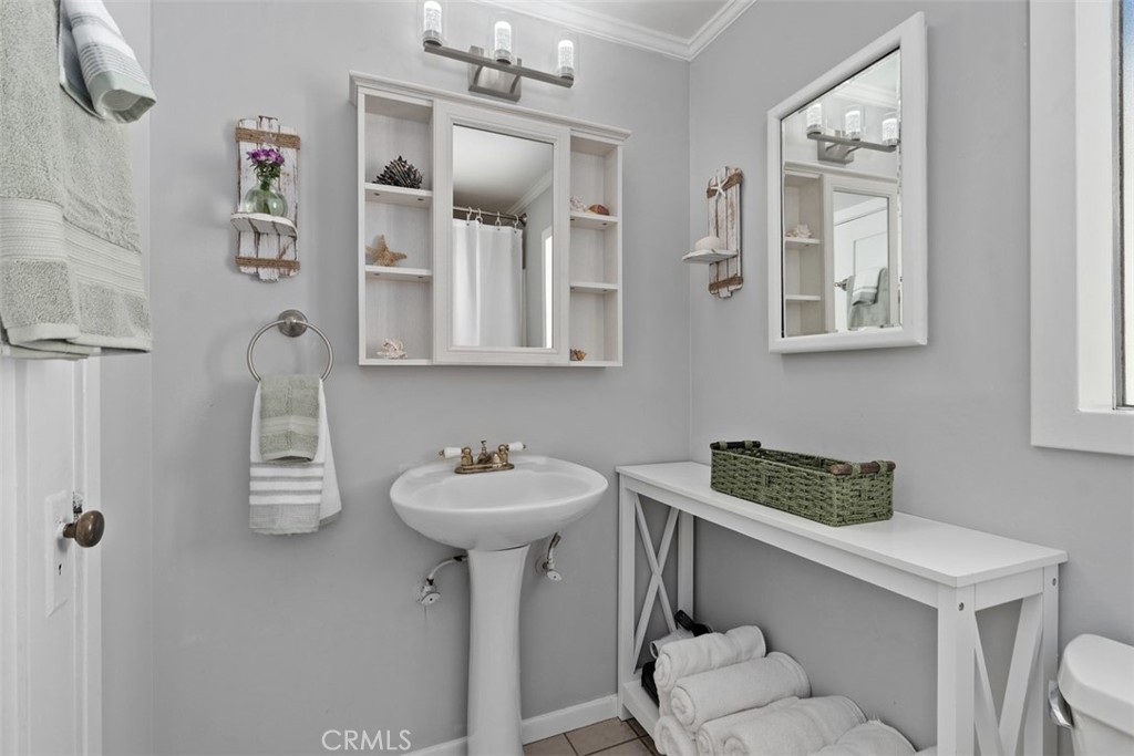 Canyon (CYN) - Residential