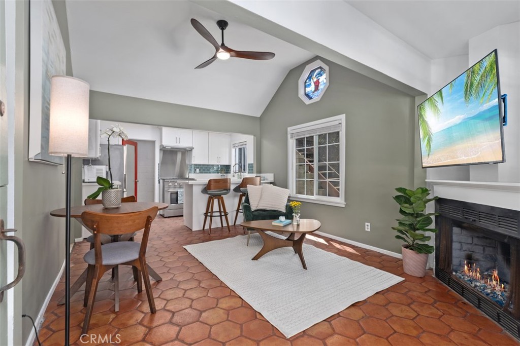1595 Arroyo Drive