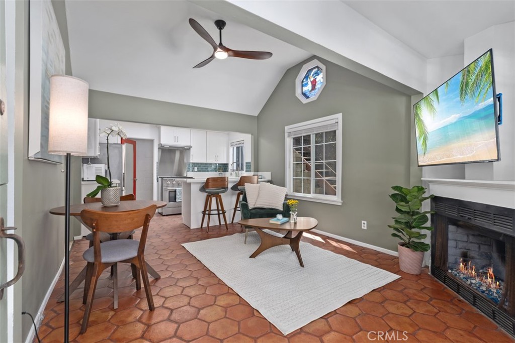 Canyon (CYN) - Residential