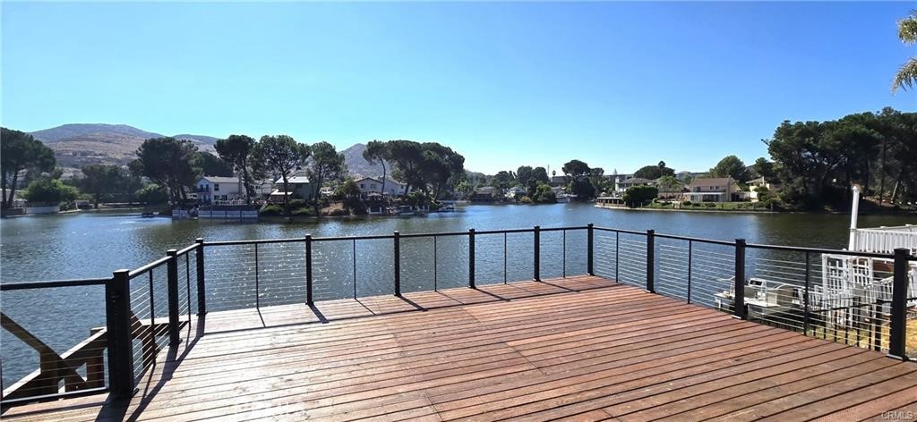 30658 Lakefront Drive