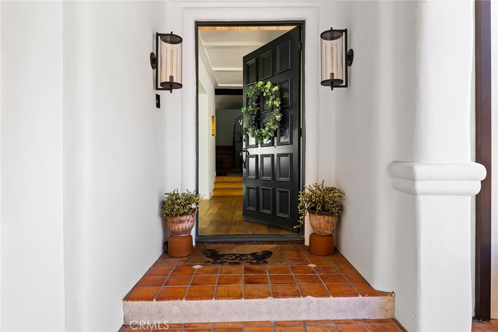 5115 Los Feliz Boulevard