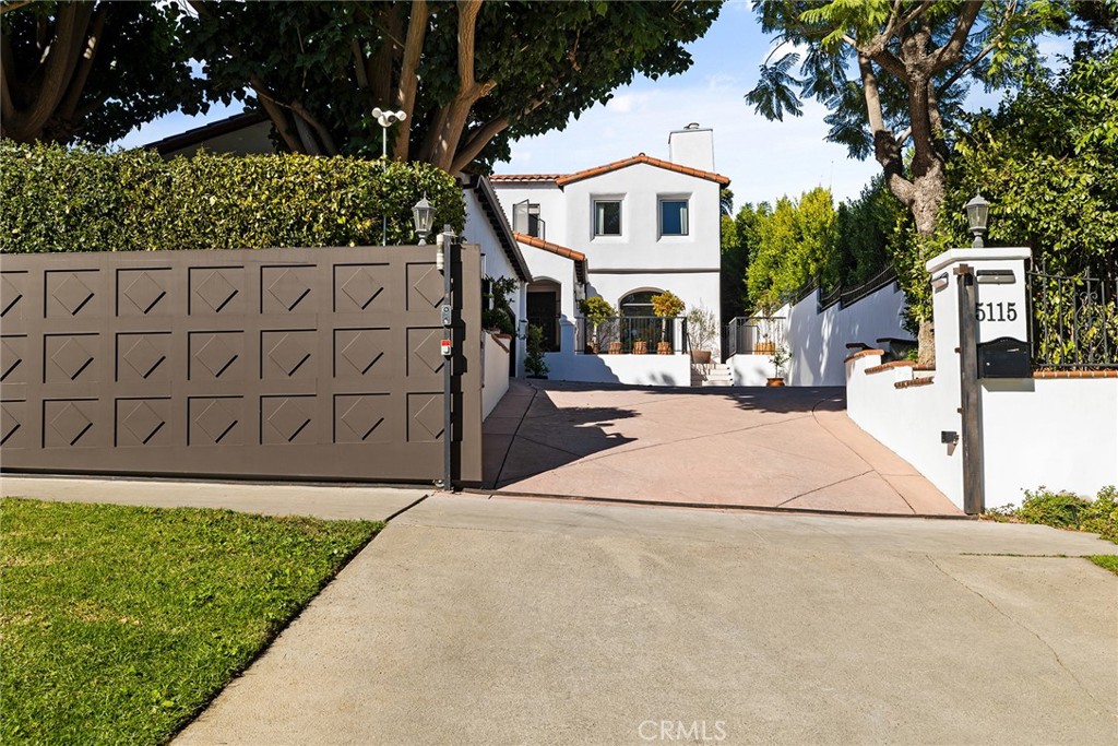 5115 Los Feliz Boulevard