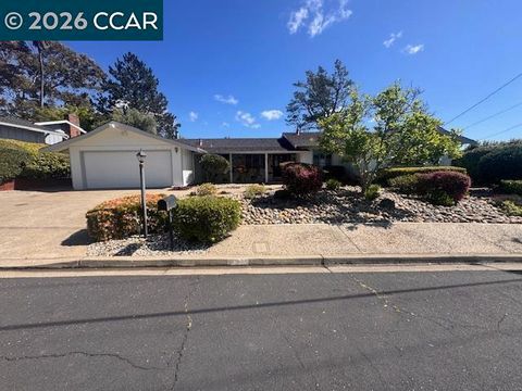 61 Sullivan Dr Moraga CA 94556