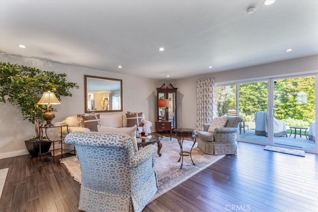 Properties 2 3490 Lama Avenue