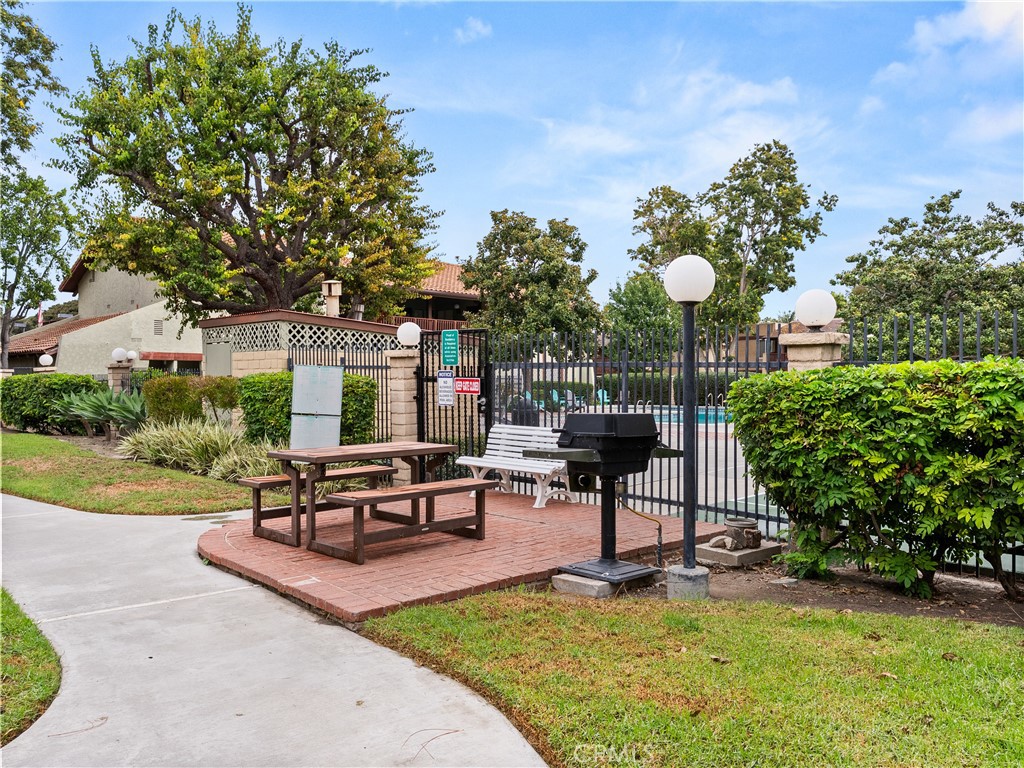 MacArthur Village (MAVL) - Residential