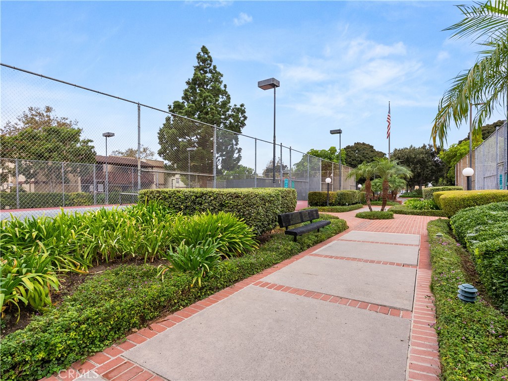 MacArthur Village (MAVL) - Residential