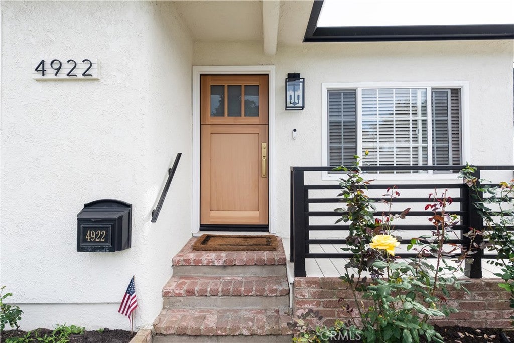 4922 W 137th Street