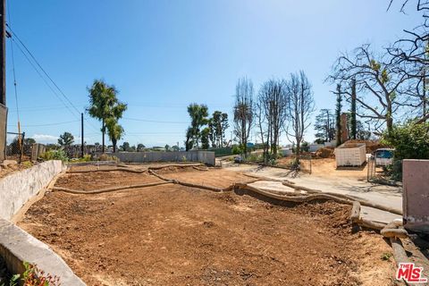 Tiny photo for 419 Lombard Avenue, Pacific Palisades, CA 90272 (MLS # 25603277)