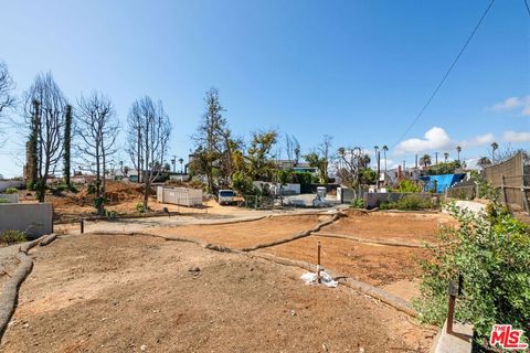 Tiny photo for 419 Lombard Avenue, Pacific Palisades, CA 90272 (MLS # 25603277)