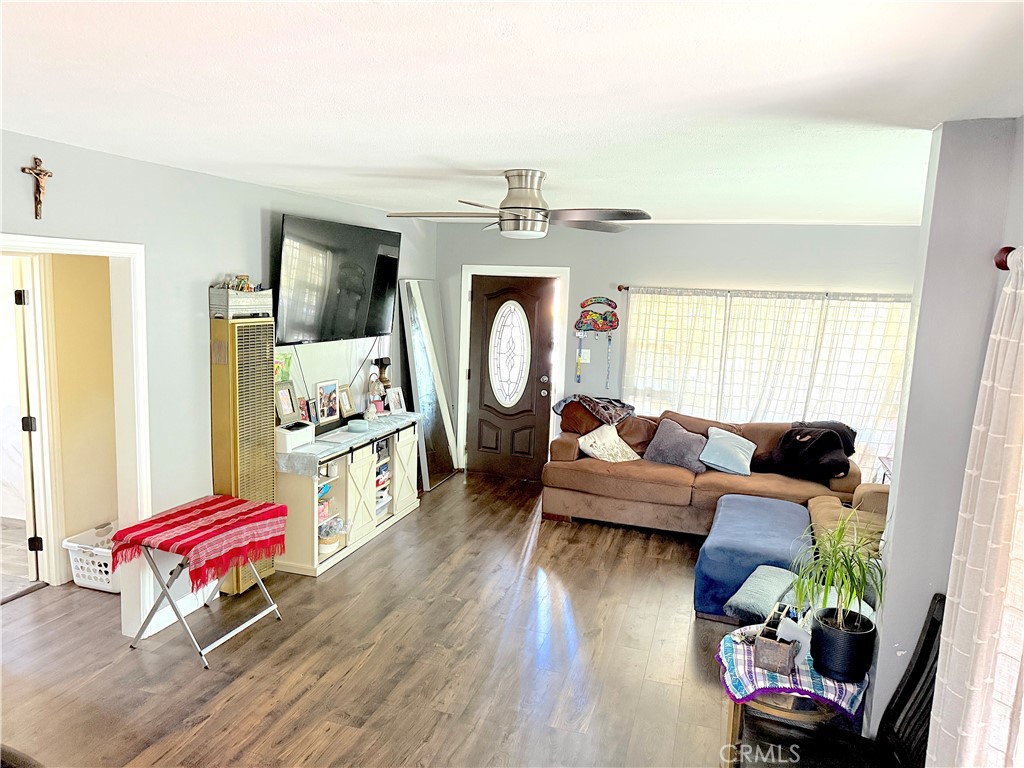 548 W 108th Street