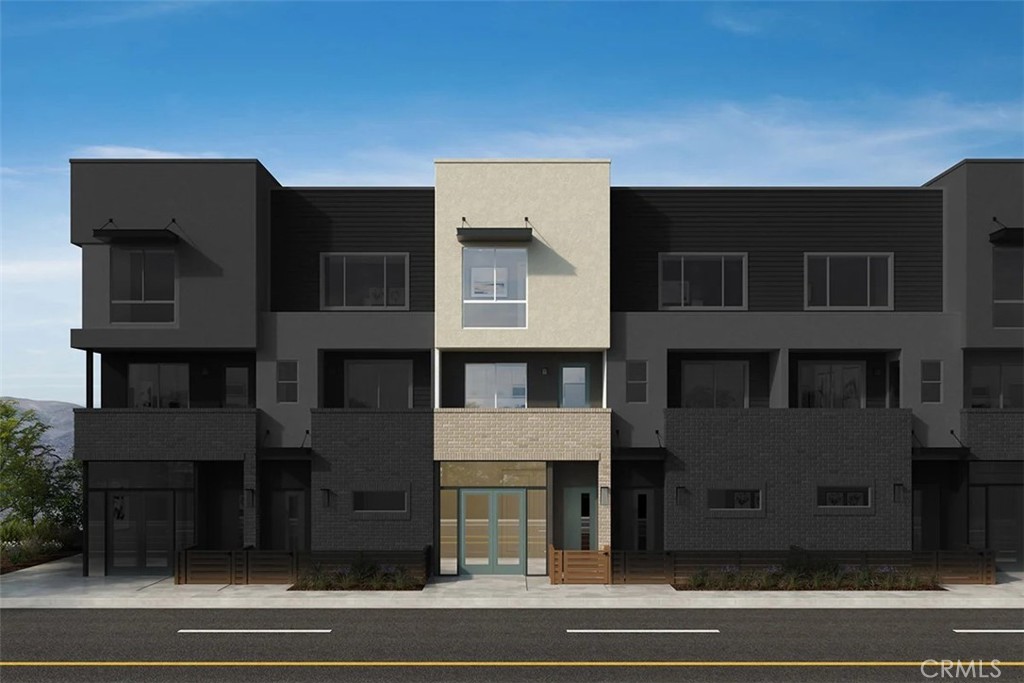 New built home by KB Home with first floor LIVE/WORK space. This unique 3 bedrooms, 3.5 baths with connecting bath at
each bedroom, 2 car Garage side by side includes Solar system, and it is Energy Star Certified!
At each bedroom, there are plenty of extra storage space, 9 foot ceilings, and balcony on the
2nd floor. Open floor plan includes electrical Options such as recessed can lights, prewire for
Ceiling fan, prewire for pendant lights at the kitchen island, wifi-access
Point, EV outlet in the garage, Stainless steel appliances by Samsung, and white thermafoil cabinets.
Buyer still has an opportunity to personalize the countertops and flooring at the KB Home Design Center!
Planned barbecue/picnic area in the community.
Convenient to I- 5, Steps to Old Town Tustin, 6 miles to John Wayne Airport, Walking Distance to School, few minutes away
From Tustin Marketplace, and The District.