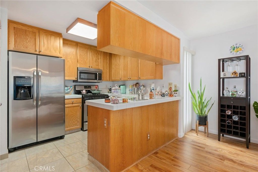 Photo of 15760 Midwood Drive #6, Granada Hills, CA 91344 (MLS # SR25144910)