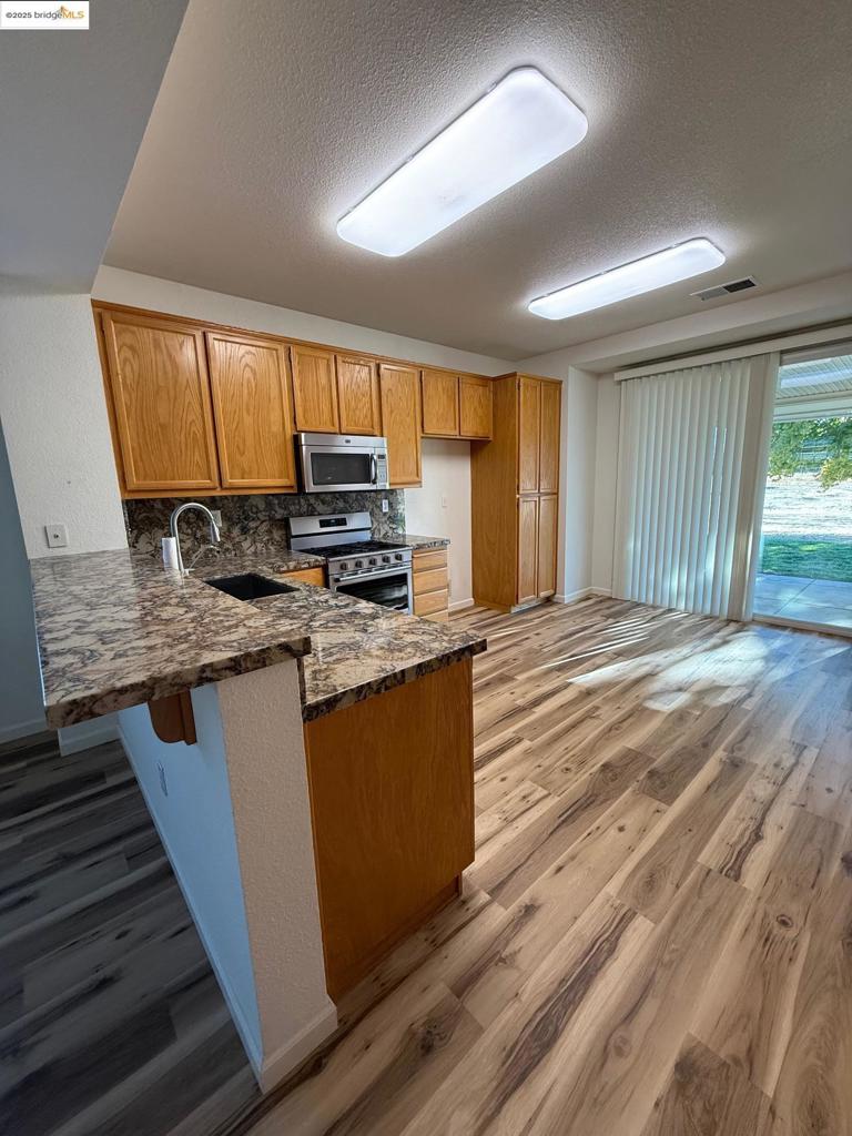 SUMMERET 1 - Residential Lease