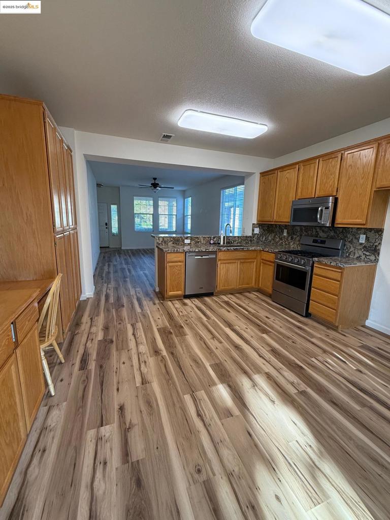 SUMMERET 1 - Residential Lease