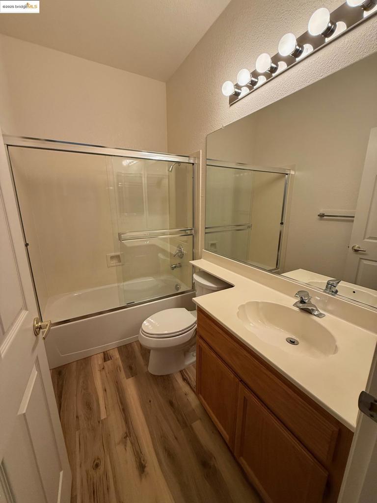 SUMMERET 1 - Residential Lease