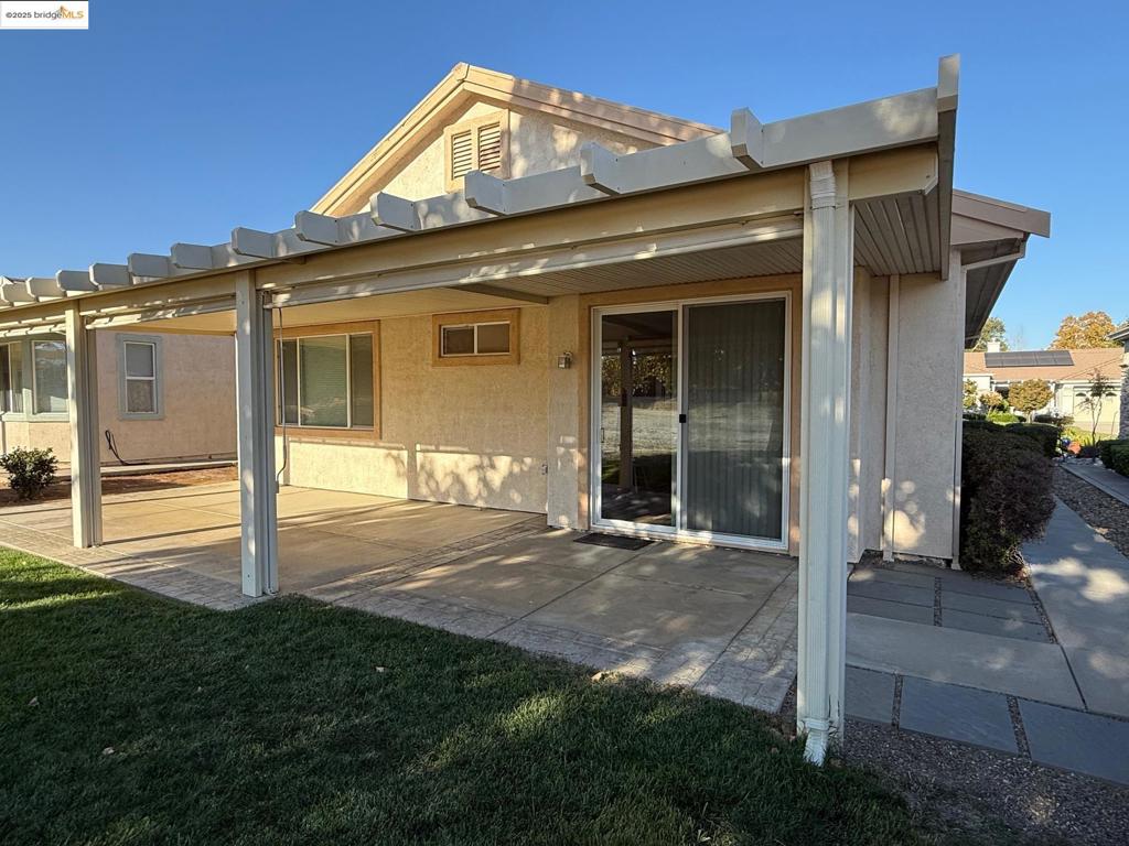 SUMMERET 1 - Residential Lease