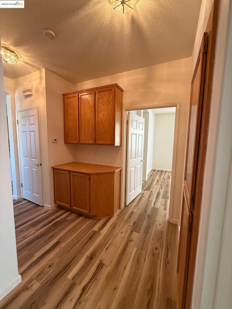 SUMMERET 1 - Residential Lease