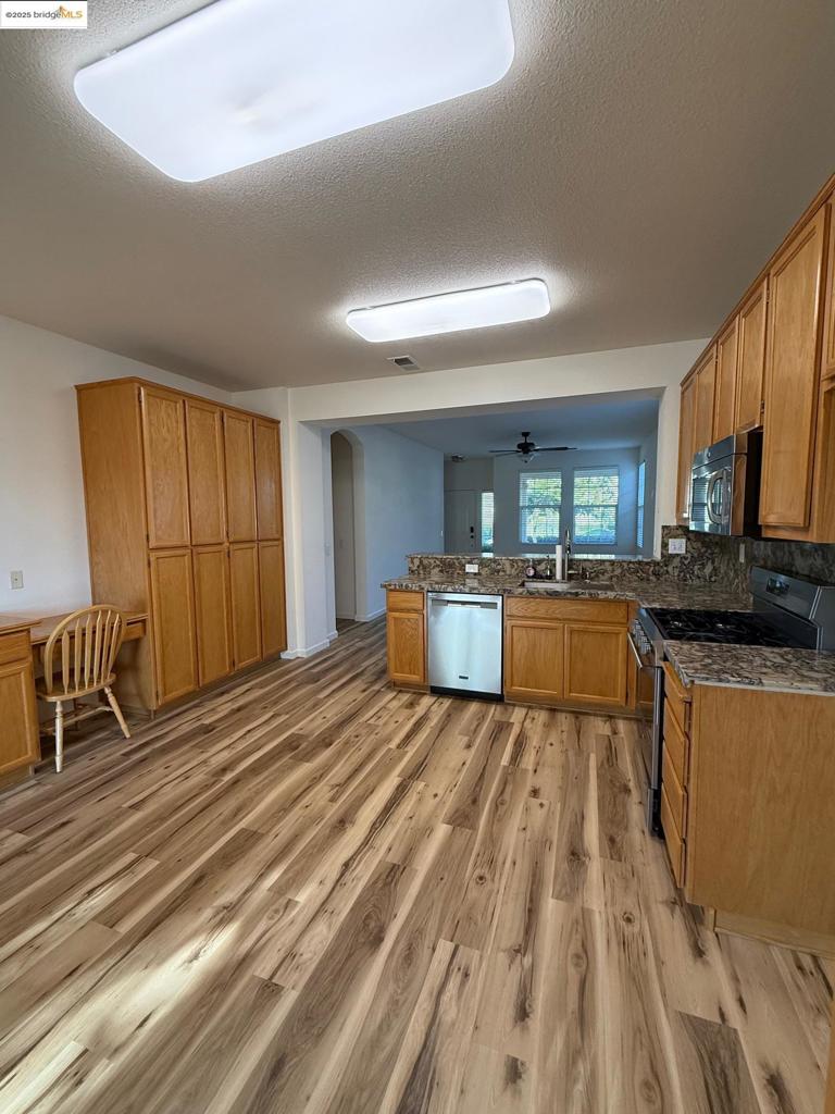 SUMMERET 1 - Residential Lease