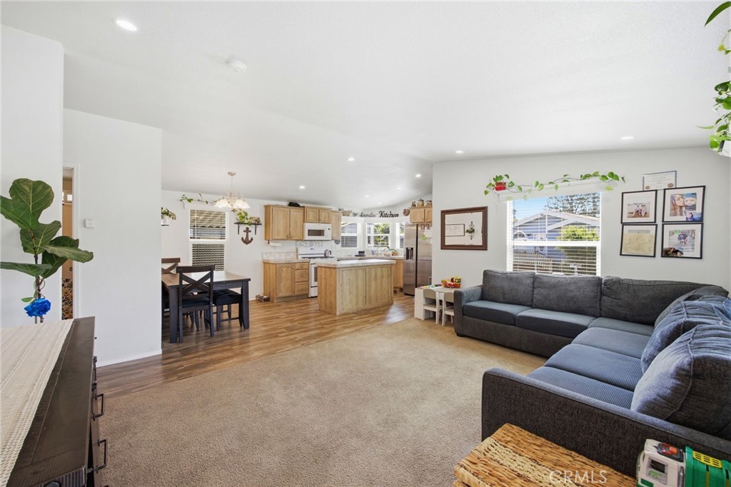 105 E Balboa 148