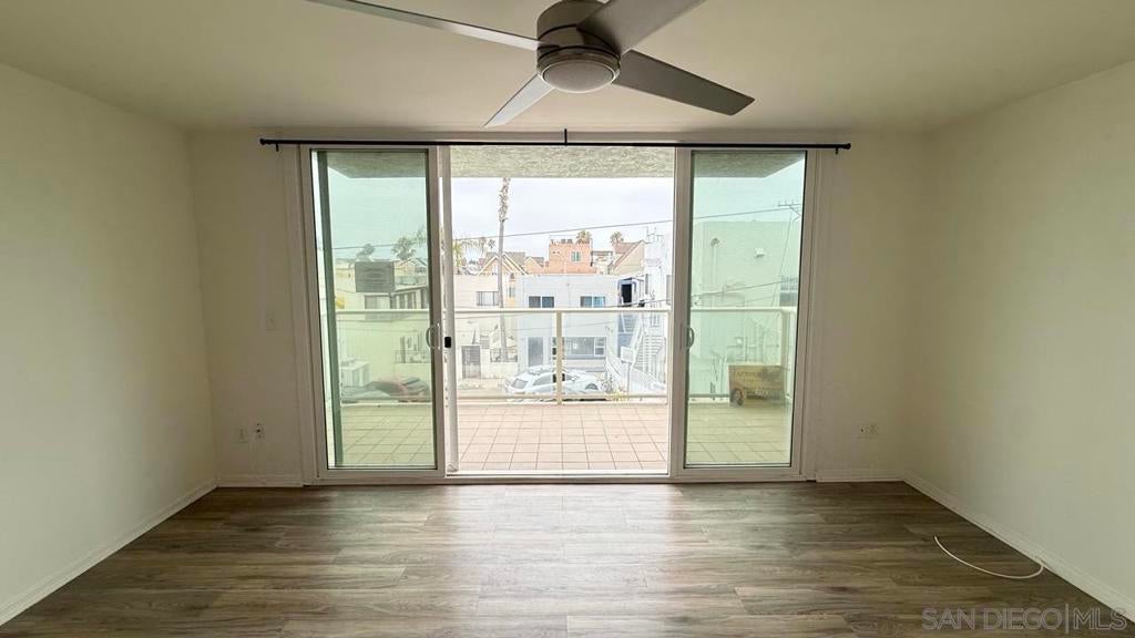 725 Redondo Ct 22