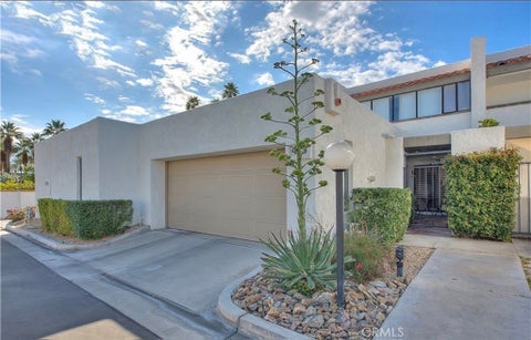 Photo of 413 Rio Vista DR, Palm Springs, CA 92262 (MLS # PV26157577)