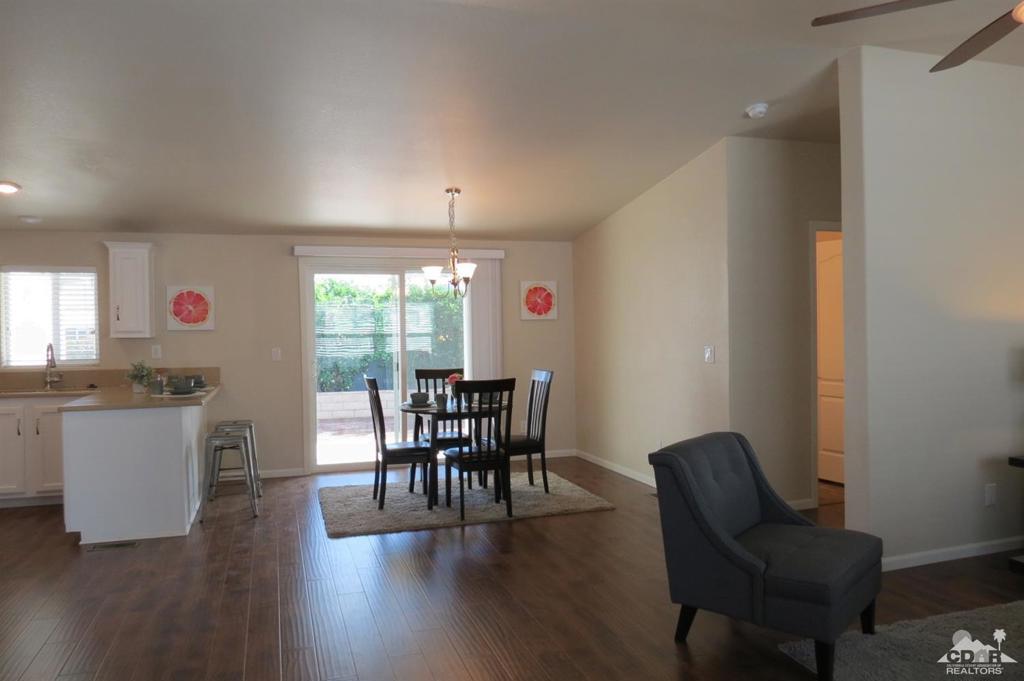 Palm Desert Greens - Manufactured In Park