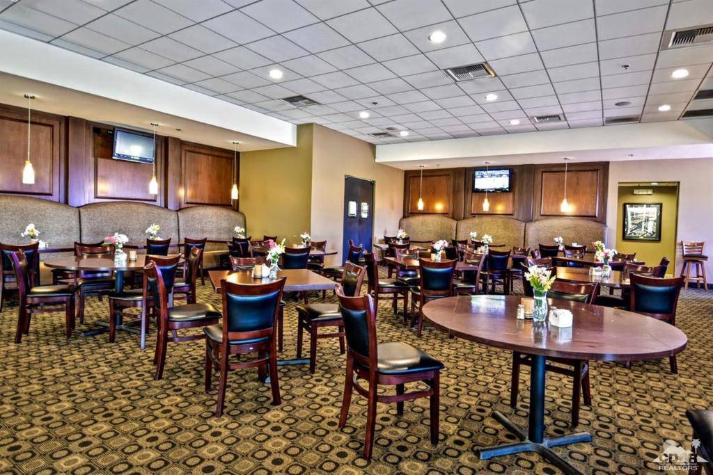 Palm Desert Greens - Manufactured In Park