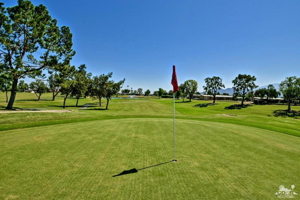 Palm Desert Greens - Manufactured In Park