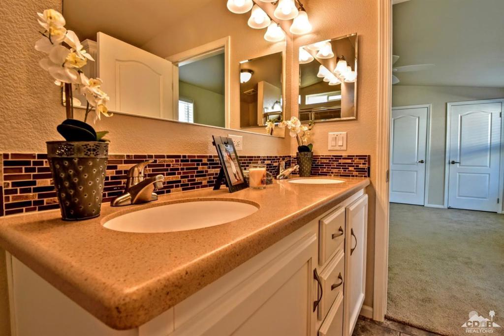 Palm Desert Greens - Manufactured In Park