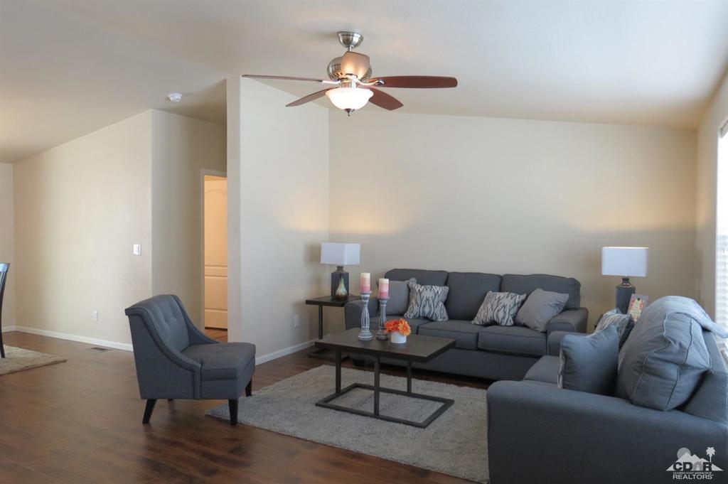 Palm Desert Greens - Manufactured In Park