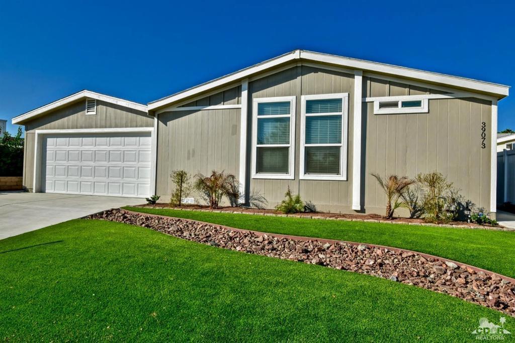 Palm Desert Greens - Manufactured In Park