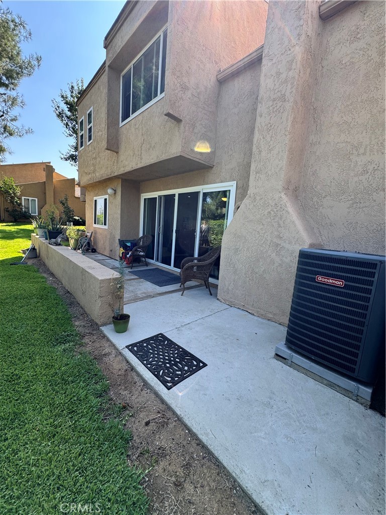 Yorba Linda Knolls Townhomes (YRKT) - Residential