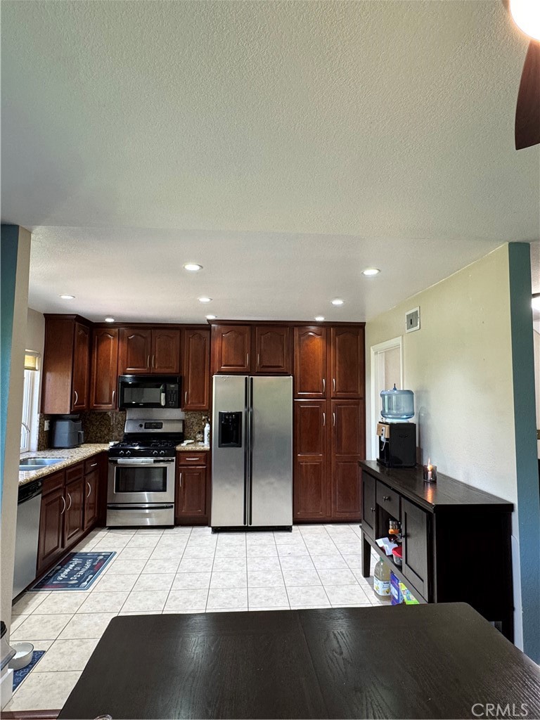 Yorba Linda Knolls Townhomes (YRKT) - Residential