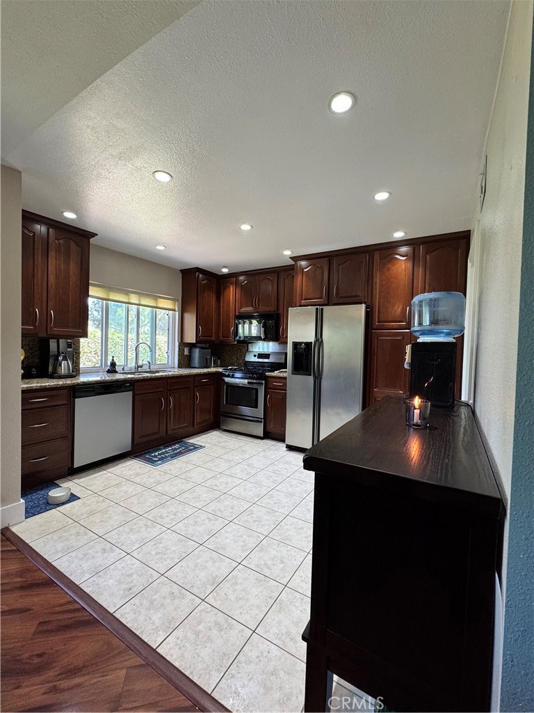 Yorba Linda Knolls Townhomes (YRKT) - Residential