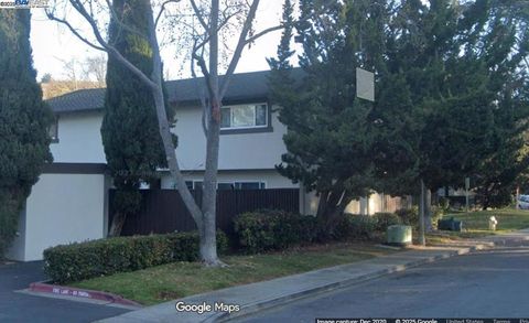 Photo of 450 Vega Ter Ter, Fremont, CA 94536 (MLS # 41118140)