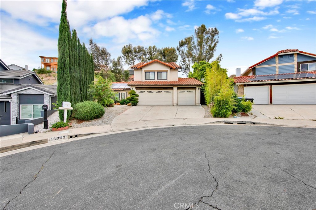 13043 Garris Avenue