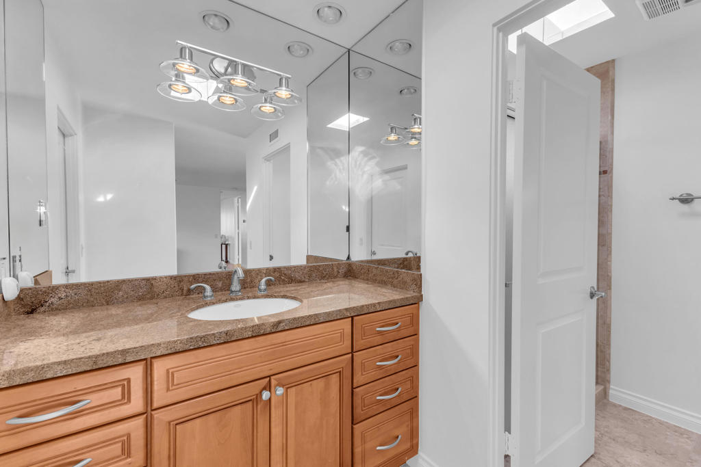 Indian Wells C.C. - Residential